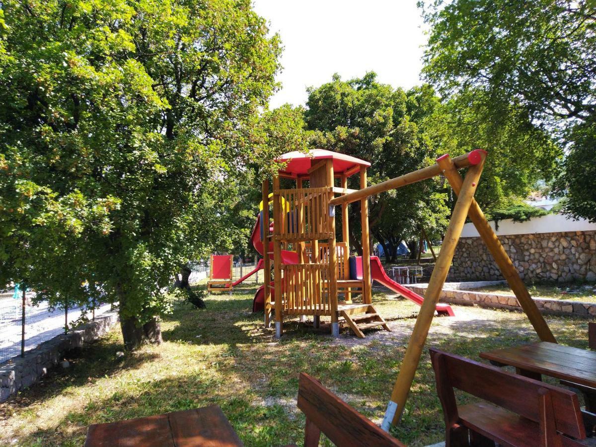 Small Camp Klenovica Exterior foto